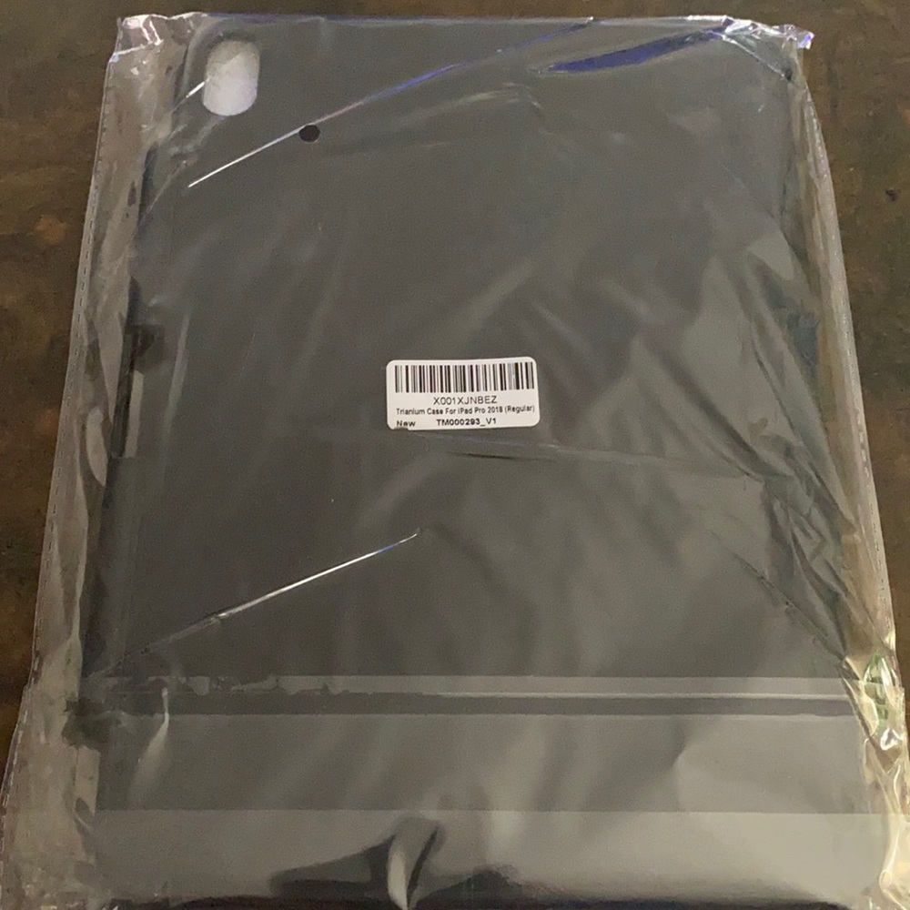 iPad Pro  2018 gen trianium case